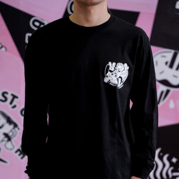 PROTECT YA NECK LONGSLEEVE T-SHIRT - BLACK