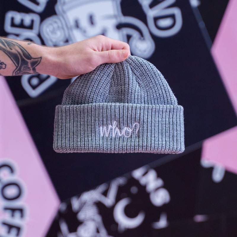 LOGO BEANIE - GREY