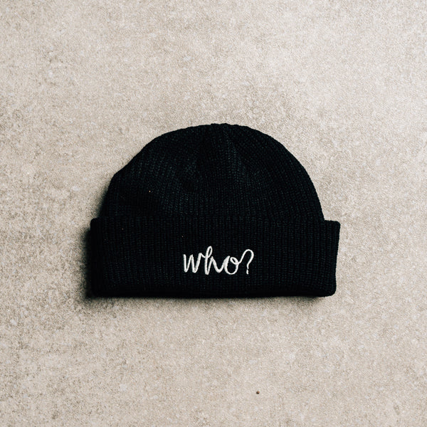 LOGO BEANIE - BLACK